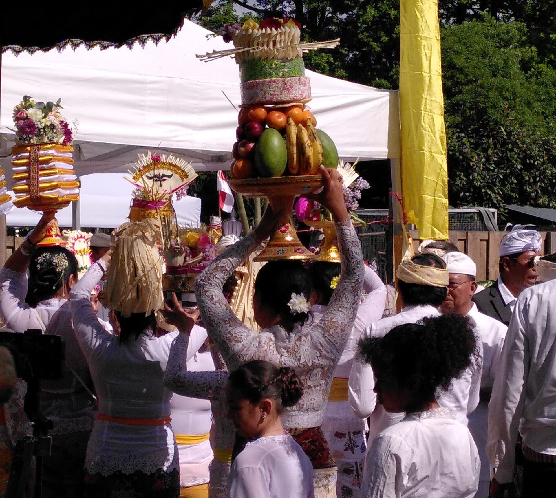 Melaspas Agung dan Ngenteg Linggih di Kallenkote