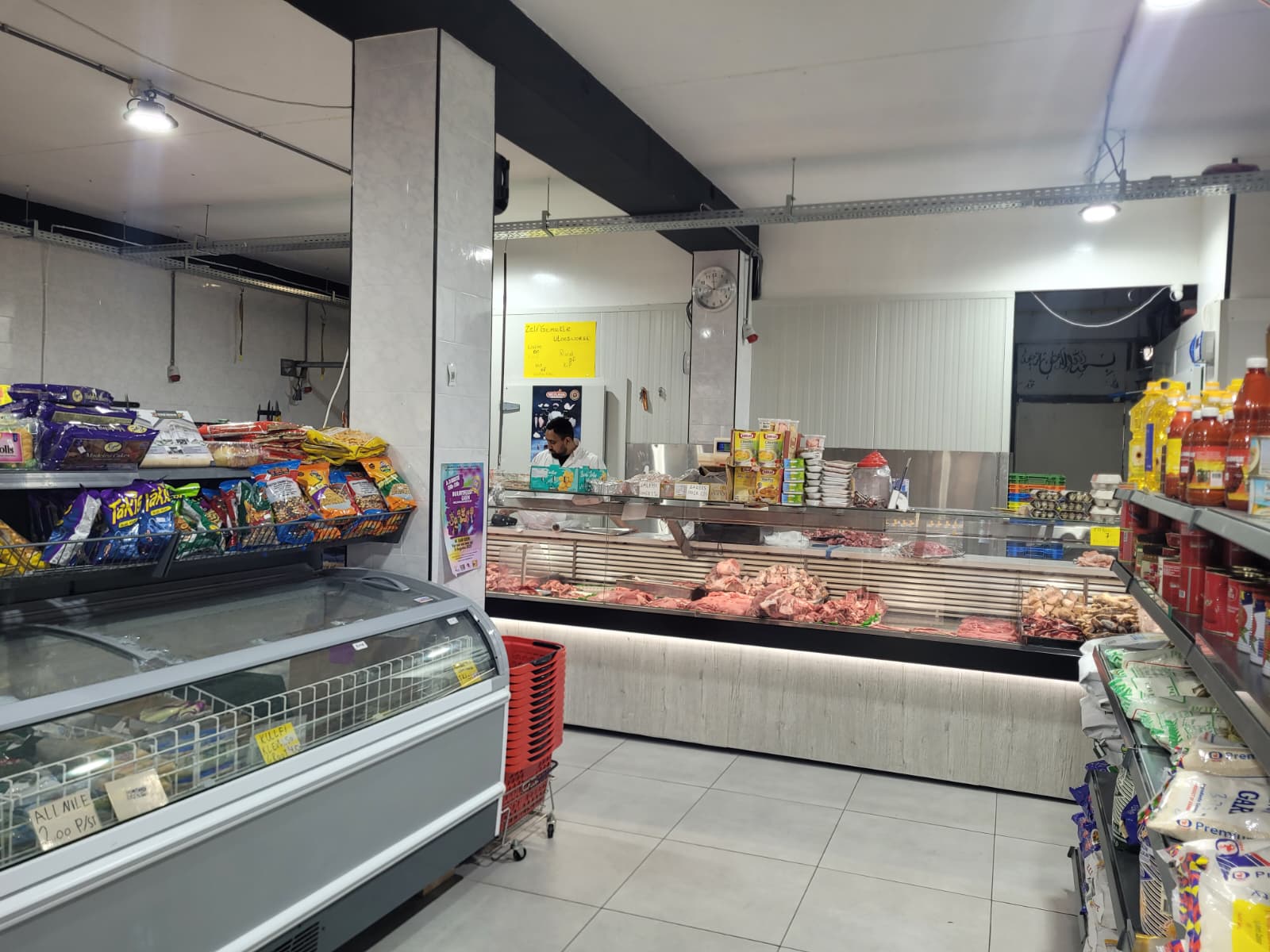 Bagian daging dalam toko