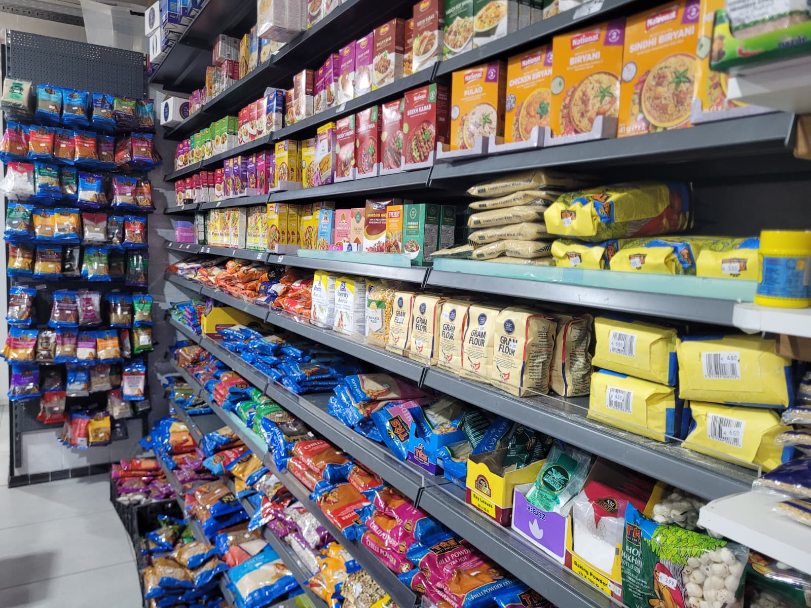 Berbagai macam produk Asia dijual di sini