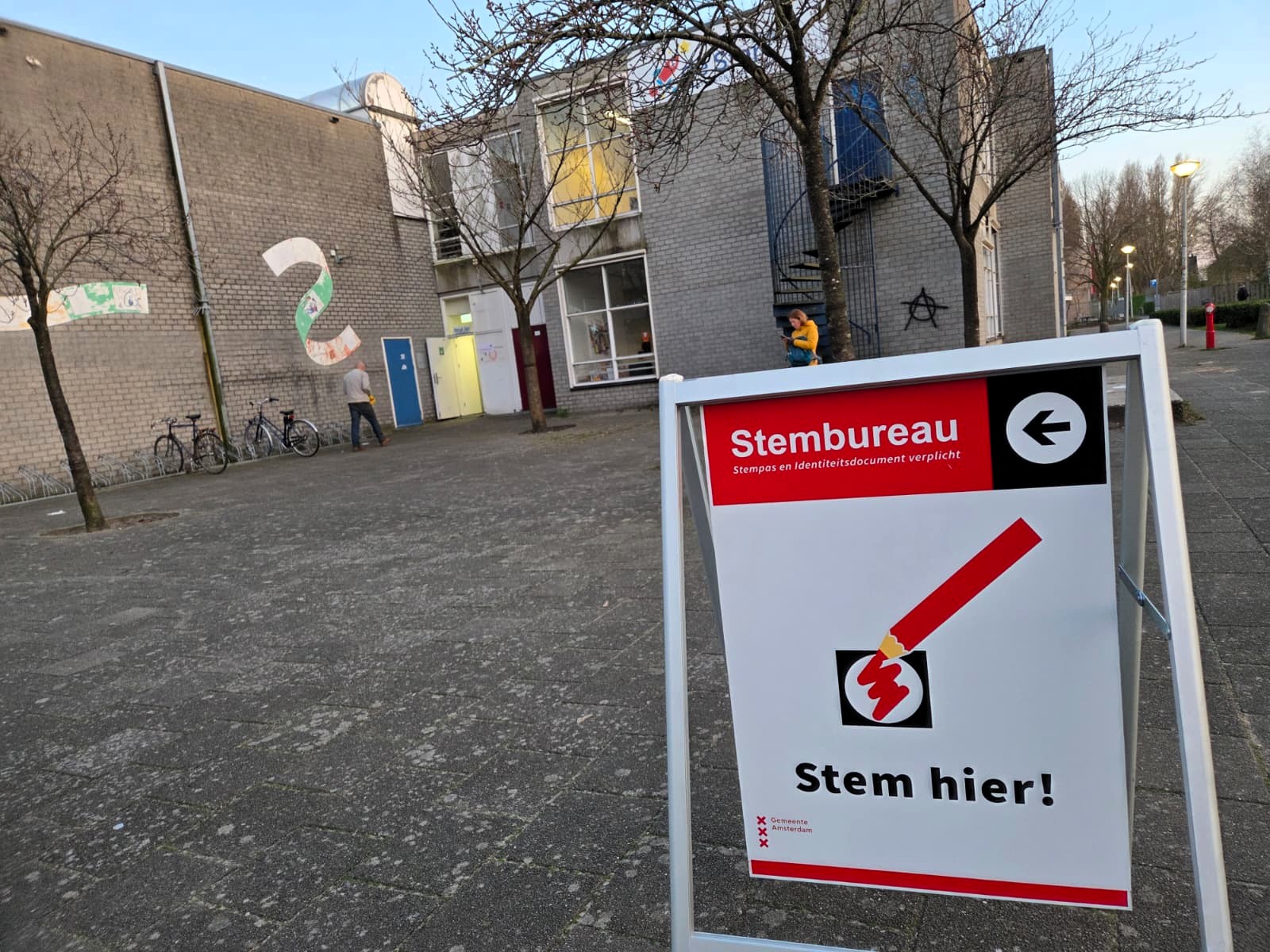 Lokasi pemilihan di salah satu sekolah (Foto: Hengky Kurniawan)